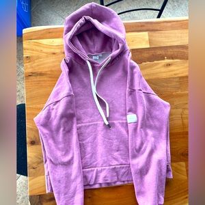 Oraki hoodie for women only Wear Twice, non smoking house. xl for women